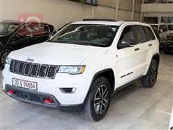 جیپ گراند شیرۆکی